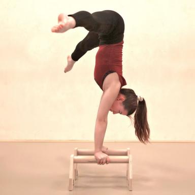 Parallettes Handstandübung - Schritt 3 - mit Handstandklötze PROFI