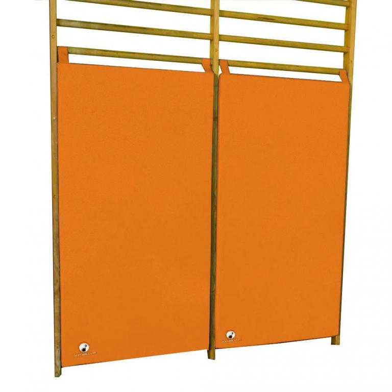 Prallschutzmatte-Sprossenwand-orange - für mehr Sicherheit in Turnhallen