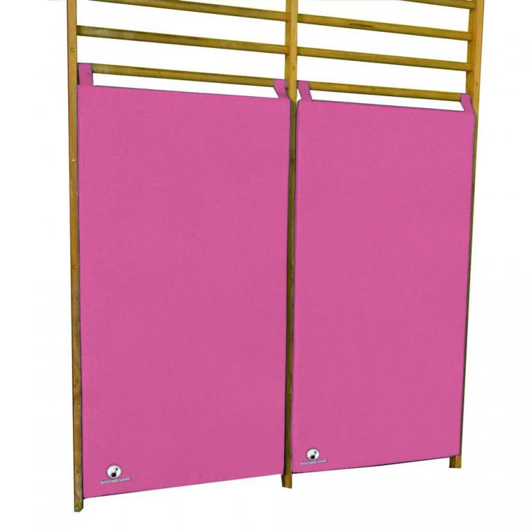 Prallschutzmatte-Sprossenwand-pink - für mehr Sicherheit in Turnhallen
